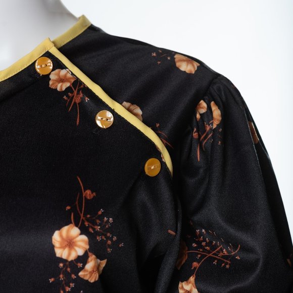 Vintage Cheongsam Dress - Picture 4 of 8